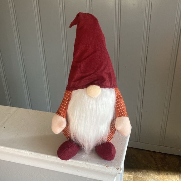 BNWT- 17.5”x 7.5”- Adorable- Red & Orange- Fall Harvest Gnome Decoration - Picture 9 of 17